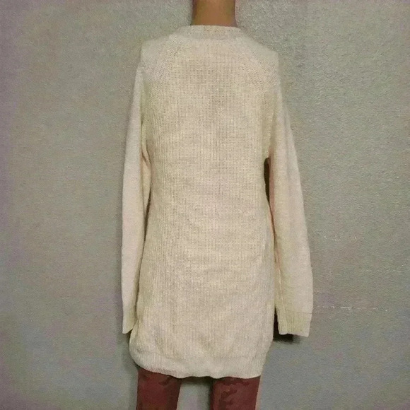 Rebecca Taylor - Picture 7 of 9